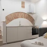 Quercia - Centro Storico 3*